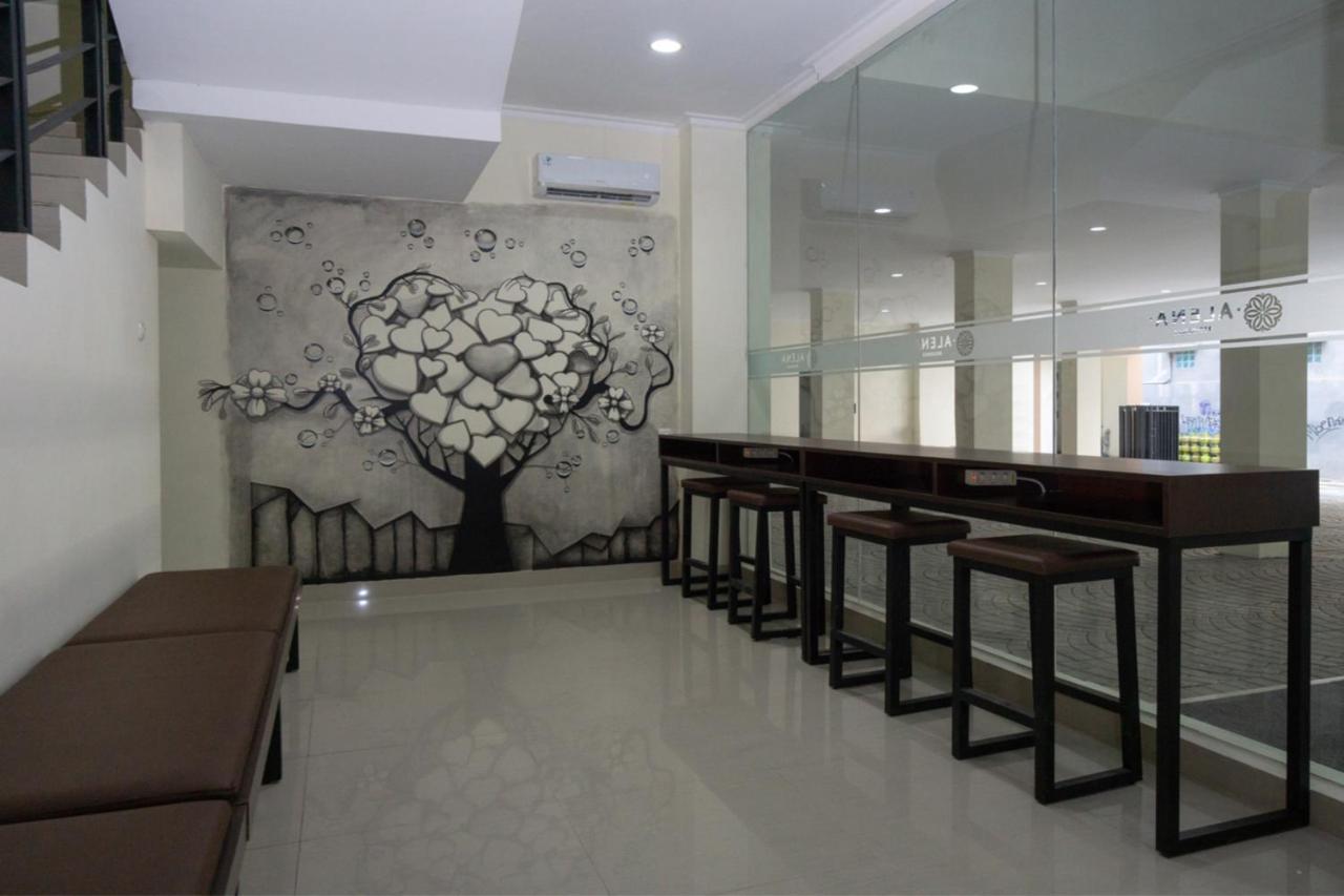 Collection O Yogyakarta Near Jalan Malioboro Formerly Alena Residence Jogyakarta Zewnętrze zdjęcie