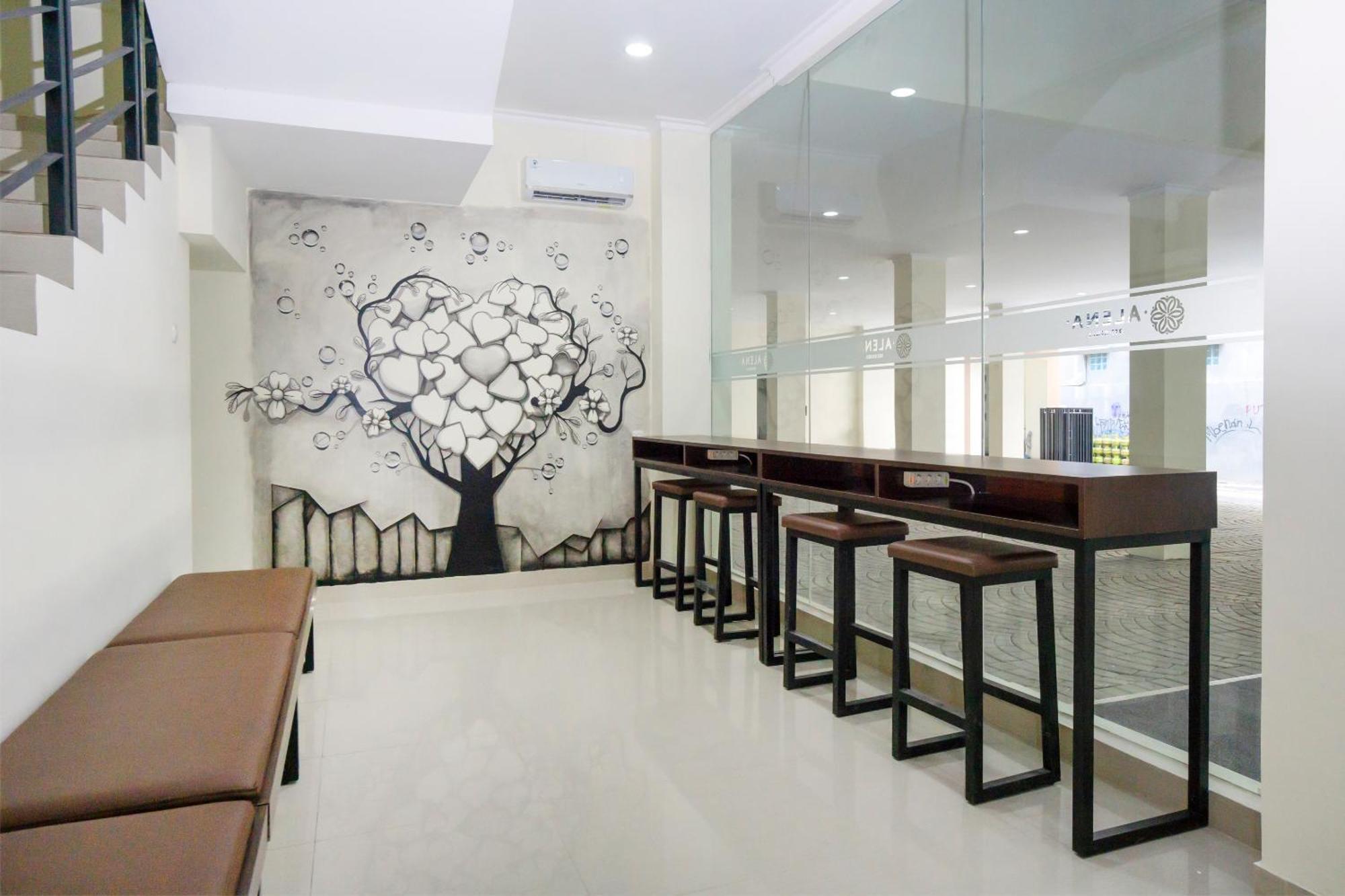 Collection O Yogyakarta Near Jalan Malioboro Formerly Alena Residence Jogyakarta Zewnętrze zdjęcie