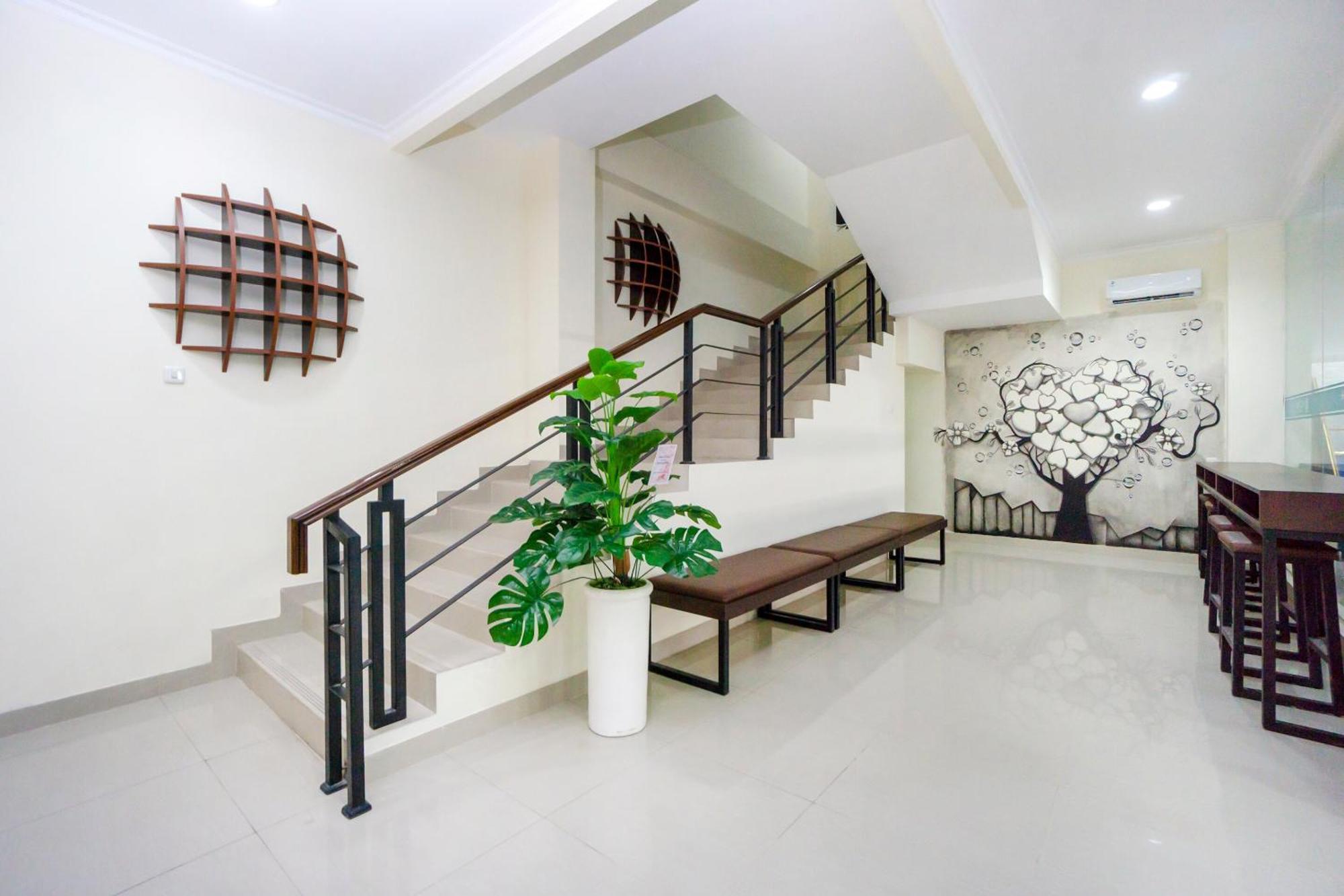 Collection O Yogyakarta Near Jalan Malioboro Formerly Alena Residence Jogyakarta Zewnętrze zdjęcie